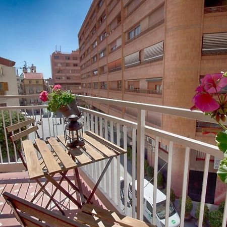 אליקאנטה Apartamentos Rivera מראה חיצוני תמונה