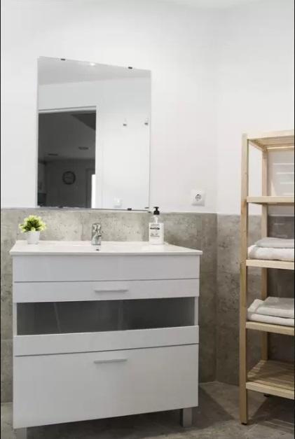 אליקאנטה Apartamentos Rivera מראה חיצוני תמונה
